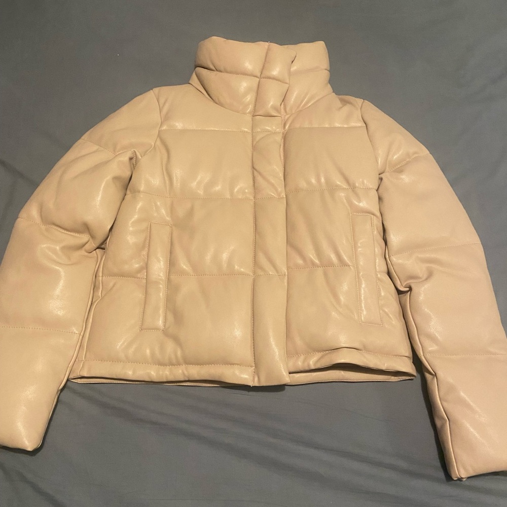 Abercrombie & Fitch Vegan Leather Mini Puffer in Beige, Size S